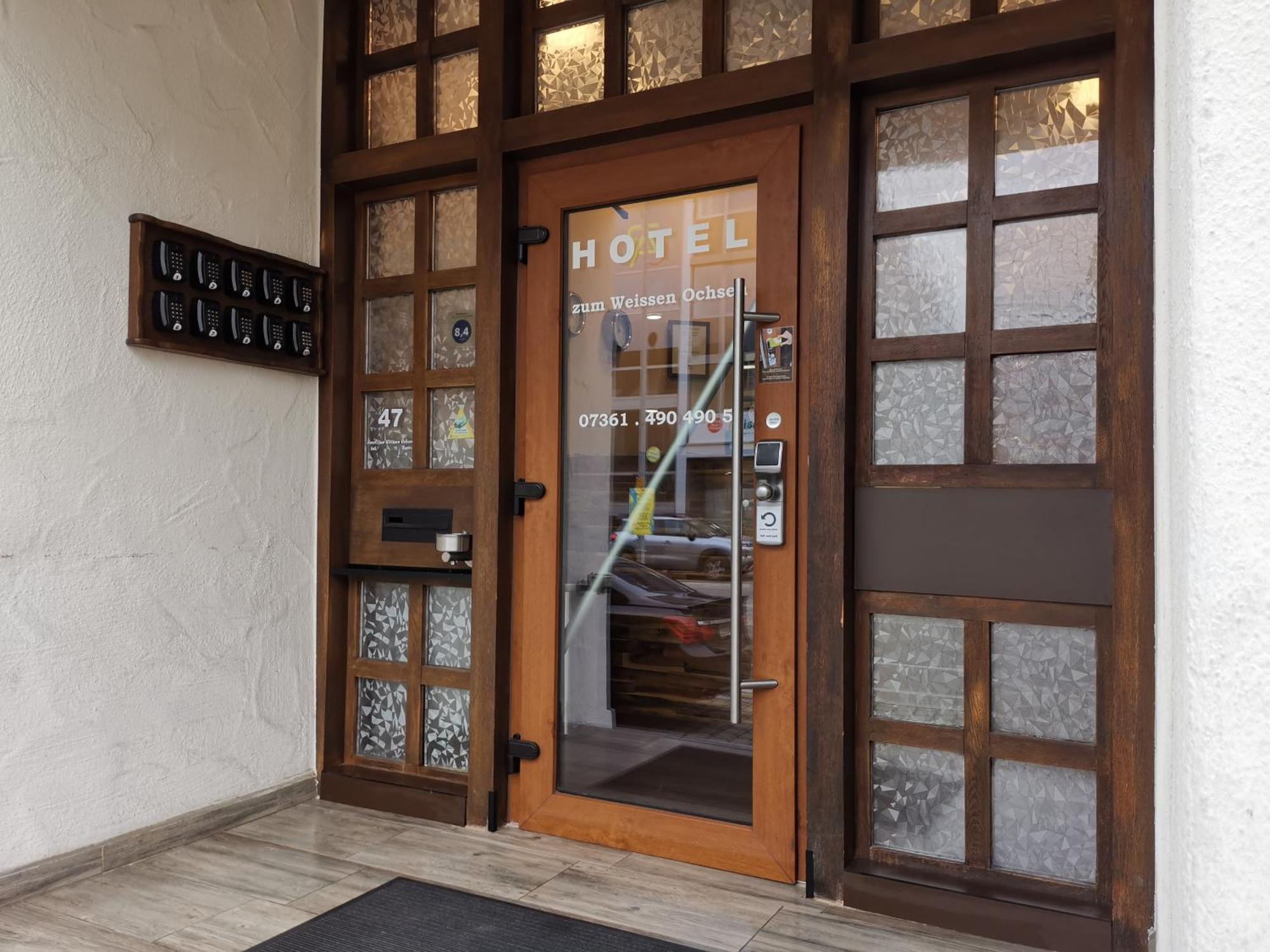 Hotel Zum Weissen Ochsen 阿伦 外观 照片